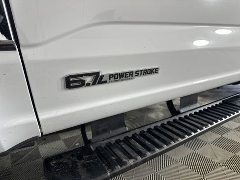 Used 2025 Ford F250 XLT w/ FX4 Off-Road Package image 37