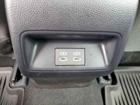 Used 2026 Toyota Corolla LE FWD image 12