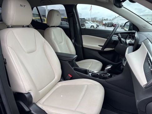 Used 2024 Buick Encore GX Sport Touring w/ Comfort Package image 29