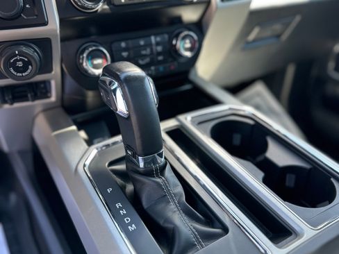 Used 2020 Ford F150 Lariat AWD/4WD image 18