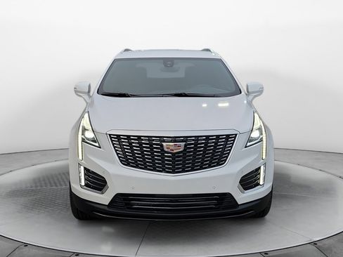New 2026 Cadillac XT5 Luxury FWD image 2