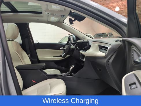 Used 2024 Buick Encore GX Avenir w/ Avenir Technology Package AWD/4WD image 9