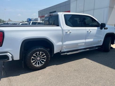 Used 2021 GMC Sierra 1500 AT4 w/ AT4 Premium Package AWD/4WD image 7