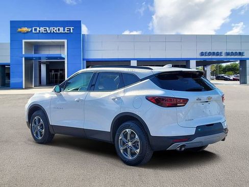 Certified 2023 Chevrolet Blazer LT w/ Convenience Package image 3