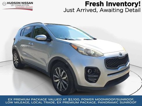 Used 2017 Kia Sportage EX w/ EX Premium Package FWD image 1