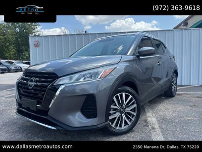 Used 2024 Nissan Kicks SV