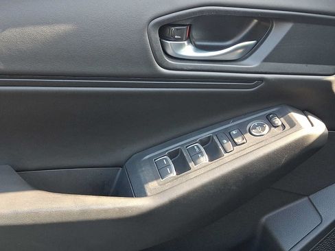 Used 2024 Honda Accord EX image 12