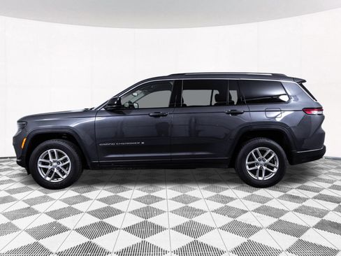 Used 2023 Jeep Grand Cherokee L Laredo AWD/4WD image 13