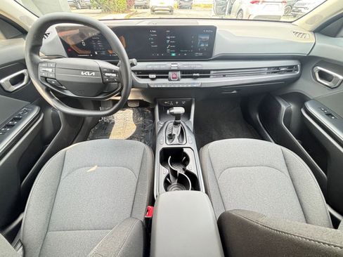 Used 2025 Kia K4 LXS image 35