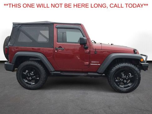 Used 2010 Jeep Wrangler Sport image 7