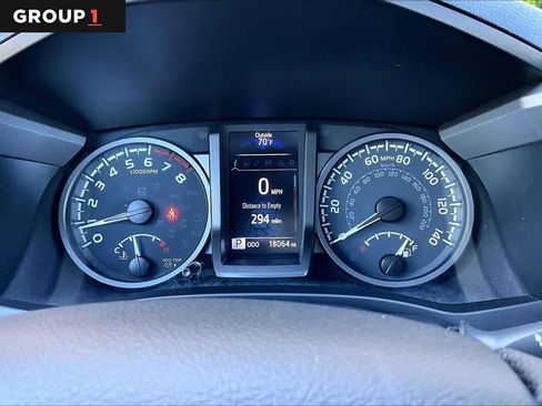 Used 2023 Toyota Tacoma TRD Off-Road w/ TRD Premium Off Road Package AWD/4WD image 26