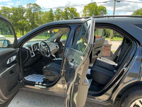 Used 2013 Chevrolet Equinox LS FWD image 9