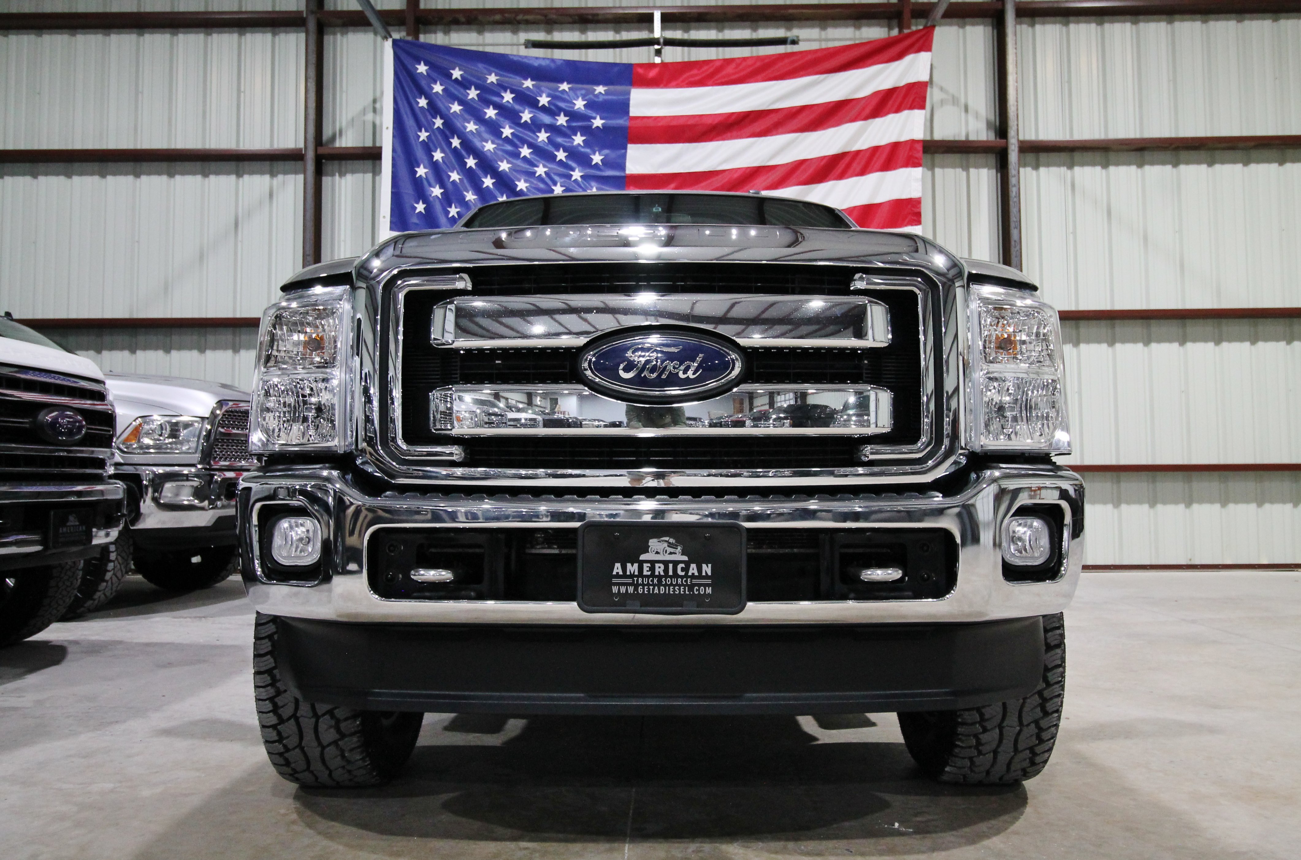Used 2012 Ford F250 Lariat w/ Chrome Pkg AWD/4WD image 2