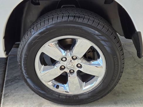 Used 2019 RAM 1500 Big Horn RWD image 10