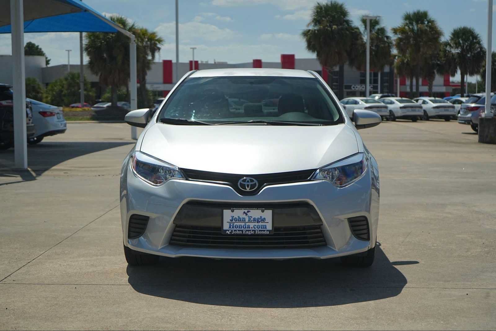 Used 2014 Toyota Corolla LE FWD image 6