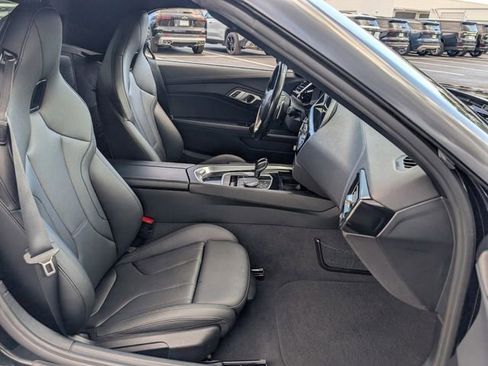 Used 2022 BMW Z4 sDrive30i w/ Driving Assistance Package image 15