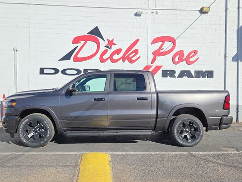New 2026 RAM 1500 2WD Crew Cab image 2