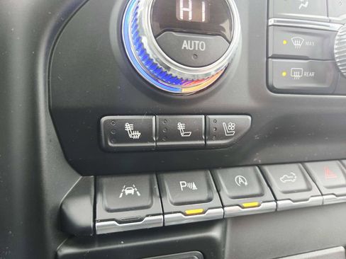 Used 2020 GMC Sierra 1500 Denali w/ Technology Package image 37