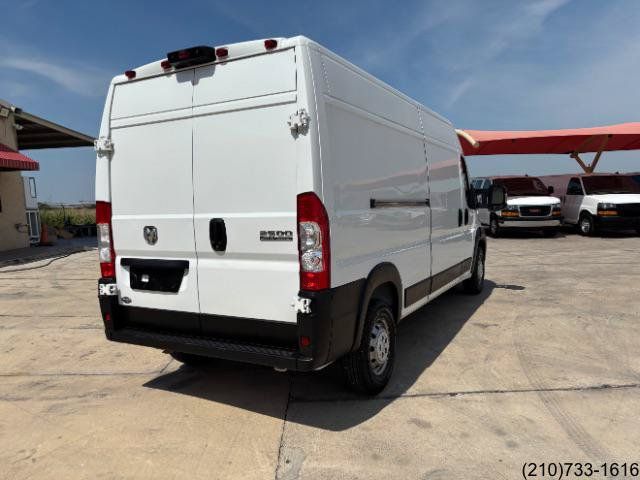 Used 2023 RAM ProMaster 2500 FWD image 7
