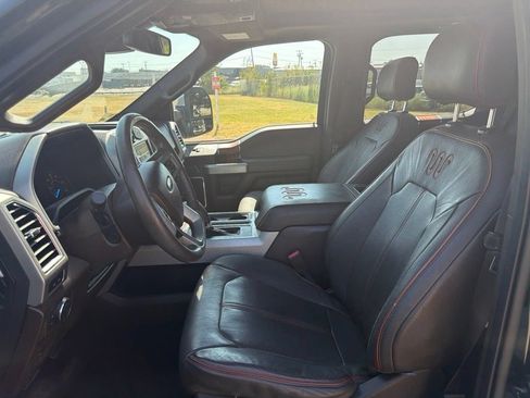 Used 2015 Ford F150 King Ranch w/ Equipment Group 601A Luxury AWD/4WD image 21