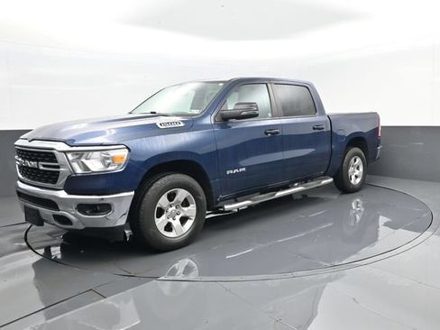 Used 2023 RAM 1500 Big Horn AWD/4WD image 2