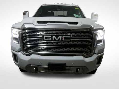 Used 2023 GMC Sierra 3500 Denali w/ Technology Package AWD/4WD image 9