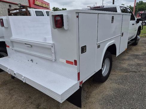 Used 2023 Chevrolet Silverado 3500 W/T w/ WT Convenience Package AWD/4WD image 6