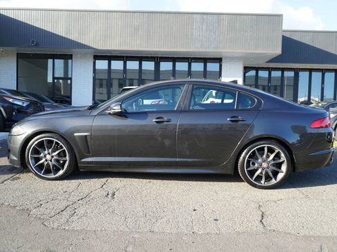 Used 2015 Jaguar XF Portfolio RWD image 2