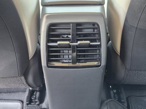 New 2025 Kia Niro EX Touring image 19