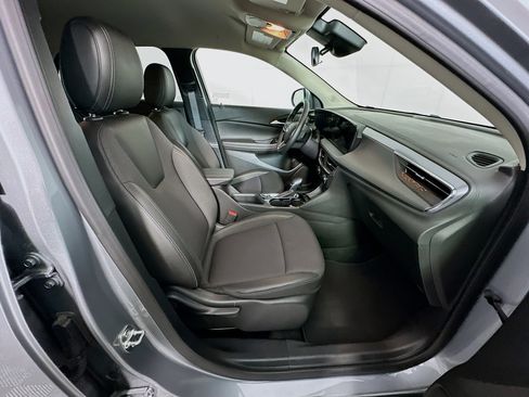 Used 2025 Buick Encore GX Preferred FWD image 29