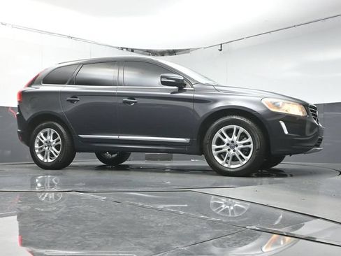 Used 2016 Volvo XC60 T5 Premier w/ Climate Package FWD image 32