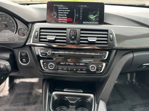 Used 2016 BMW M4 Convertible RWD image 27