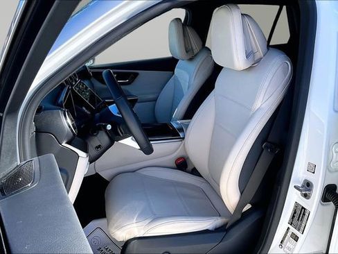 Certified 2025 Mercedes-Benz GLC 300 300 image 24