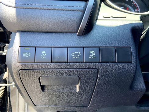 Used 2024 Toyota Camry LE FWD image 33
