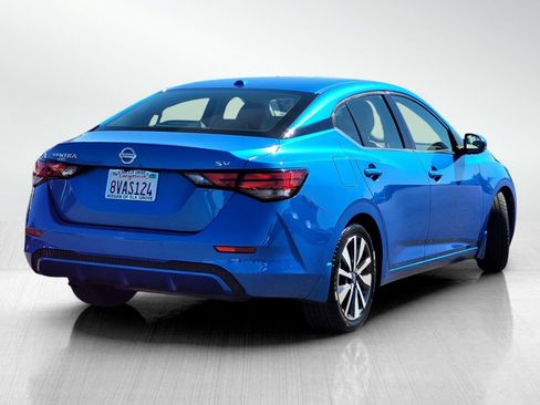 Used 2020 Nissan Sentra SV w/ SV Premium Package FWD image 4