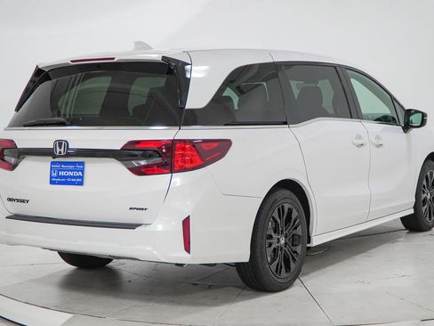 New 2026 Honda Odyssey Sport-L image 11