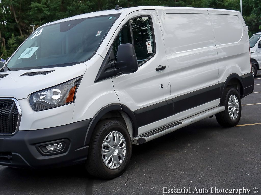 Used 2025 Ford Transit 250 Low Roof w/ Exterior Upgrade Package RWD image 4