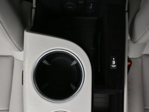 Certified 2023 Porsche Panamera 4 AWD/4WD image 20