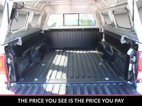 Used 2018 Toyota Tacoma SR w/ SR Convenience Package AWD/4WD image 20