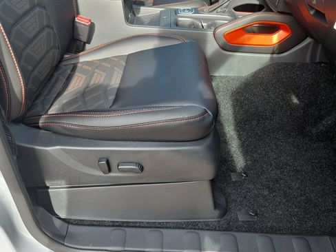 New 2026 Nissan Frontier PRO-4X w/ Pro Premium Package AWD/4WD image 17