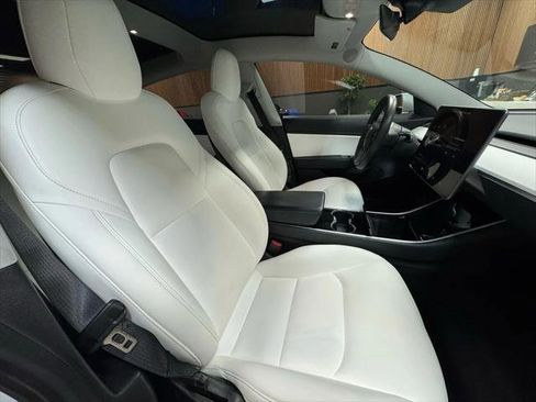 Used 2020 Tesla Model 3 Standard Range Plus image 11