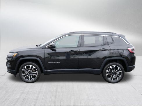 Used 2022 Jeep Compass Limited AWD/4WD image 3