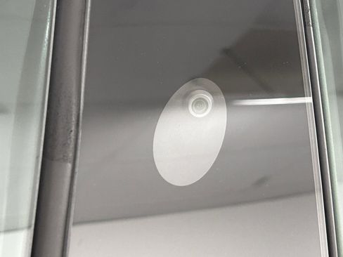 Used 2017 Tesla Model S 75D image 5