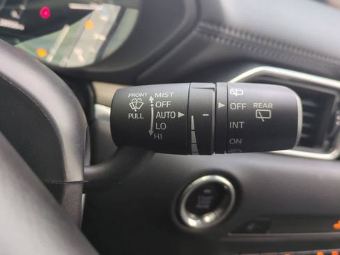 Certified 2022 MAZDA CX-5 Signature image 26