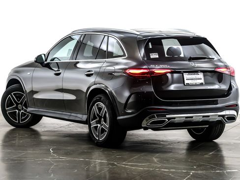 New 2025 Mercedes-Benz GLC 350e 4MATIC image 12