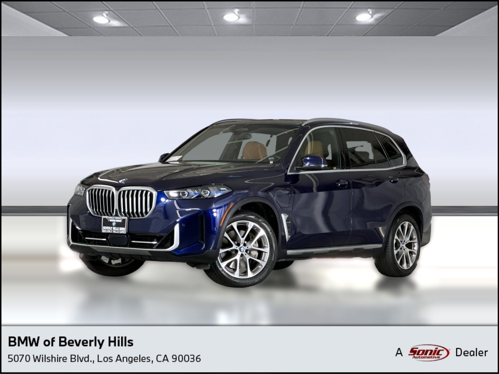 Used 2024 BMW X5 xDrive50e w/ Premium Package AWD/4WD image 1