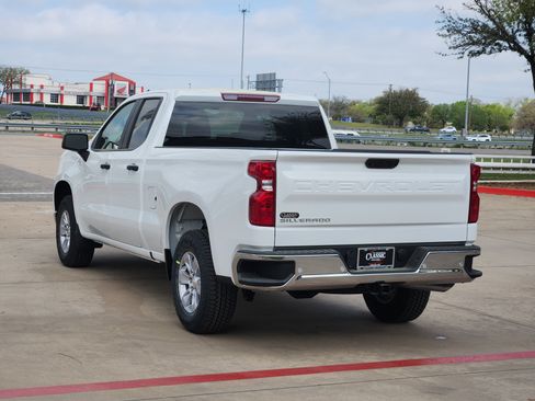 New 2026 Chevrolet Silverado 1500 W/T image 3
