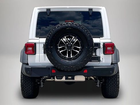 Used 2026 Jeep Wrangler Unlimited Rubicon 392 AWD/4WD image 6