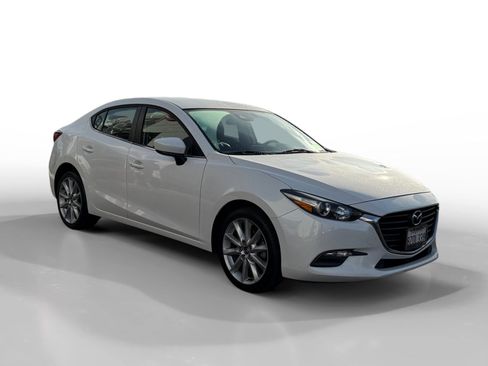 Used 2017 MAZDA MAZDA3 Touring image 7