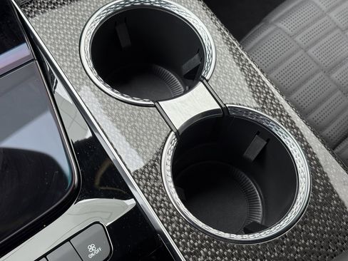 Certified 2025 Cadillac Escalade V image 31